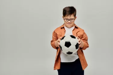 Shutterstock 2462658977